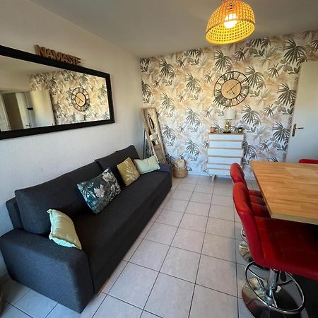 Joli T2/ Tram/ Clim/ Parking/ Wifi/ Piscine Apartment Монпелие Екстериор снимка